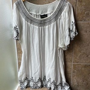 5 for $35 Sale: Lane Bryant Embroidered Blouse